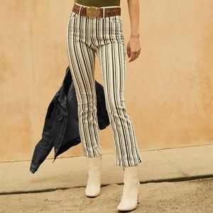 BDG Kick Flare High Rise Cropped Jeans Sz 26